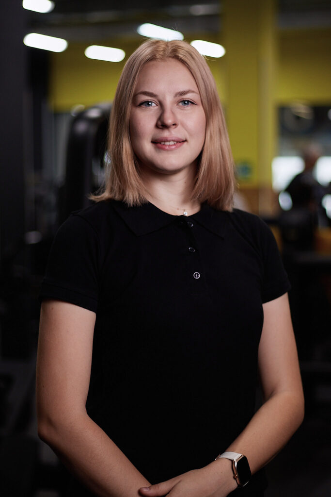 Анна Кострова